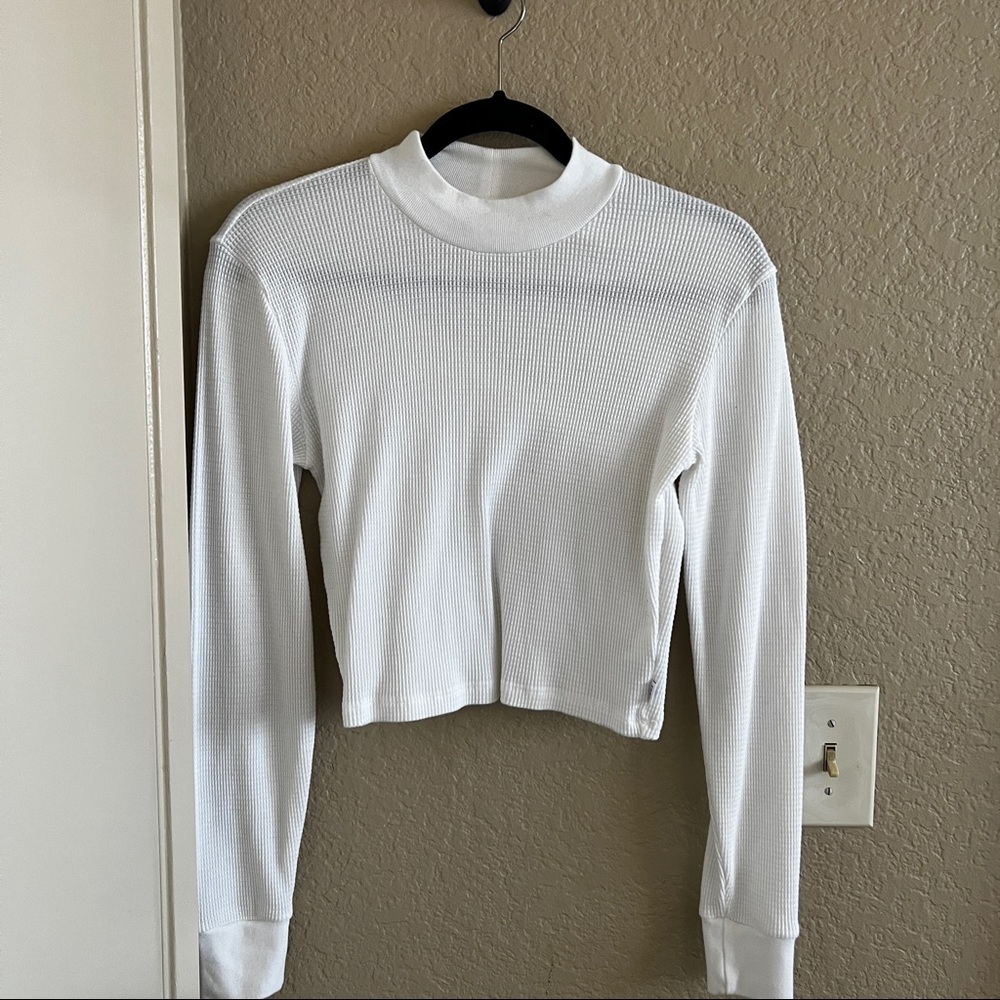 tna Thermal Mockneck White